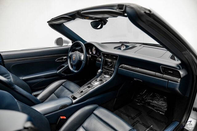 2015 Porsche 911 Turbo S