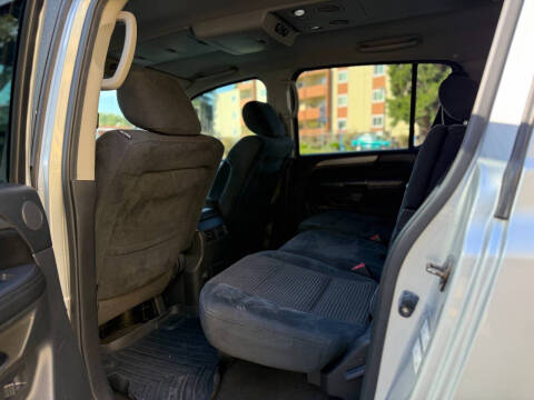 2014 Nissan Armada SV