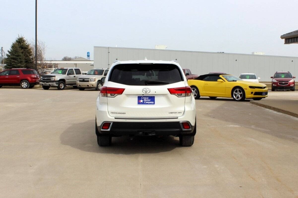 2019 Toyota Highlander for sale at Cresco Motor Company in Cresco, IA