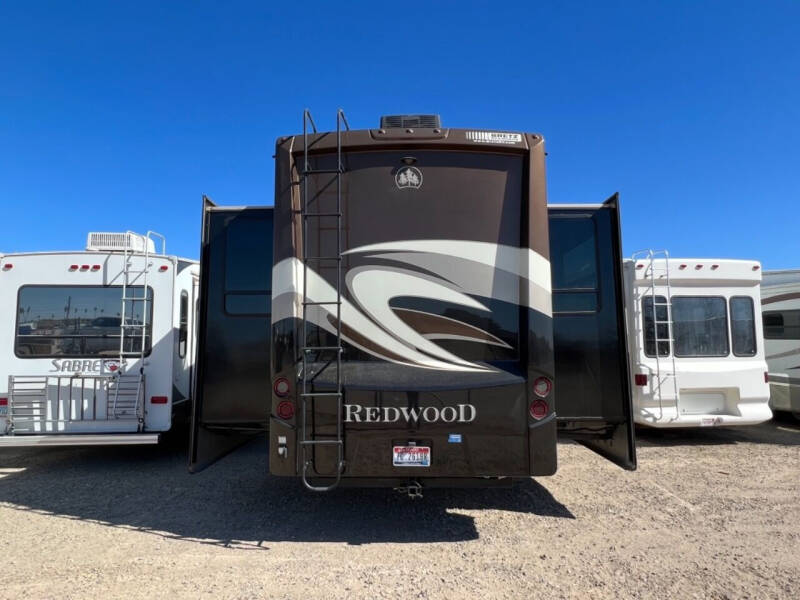 2018 Thor Motor Coach Redwood