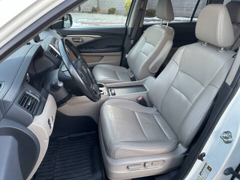 2016 Honda Pilot EX-L w/Honda Sensing