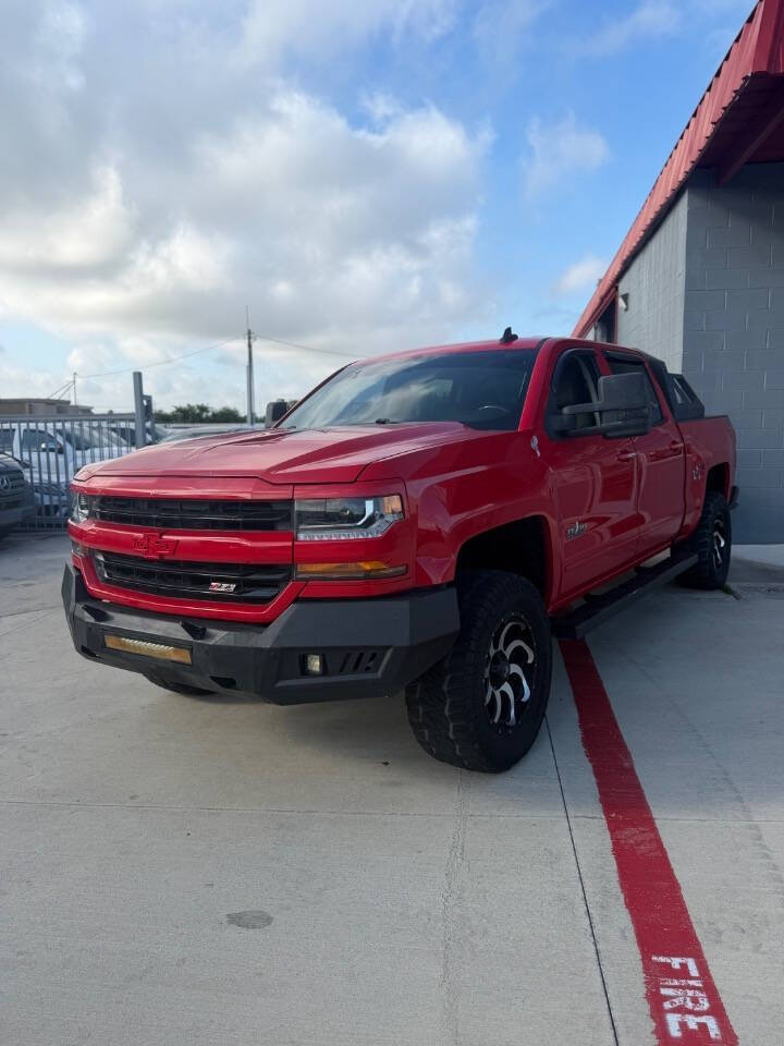 2018 Chevrolet Silverado 1500 LT Z71 4X4 Crew Cab Short Box's photo