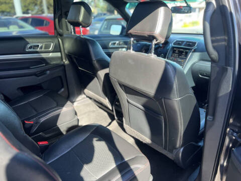 2016 Ford Explorer Sport