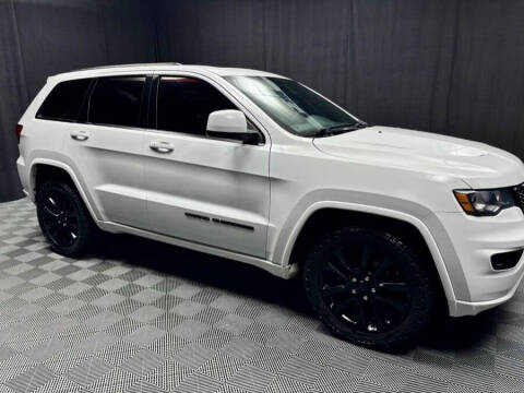 2017 Jeep Grand Cherokee Altitude