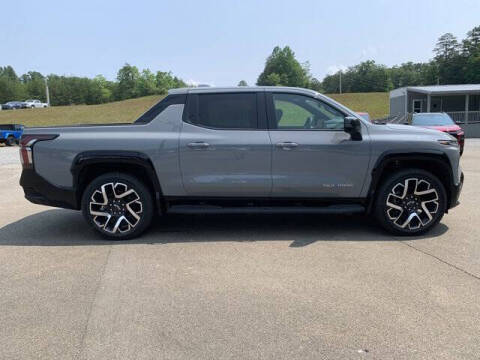 2025 Chevrolet Silverado EV RST