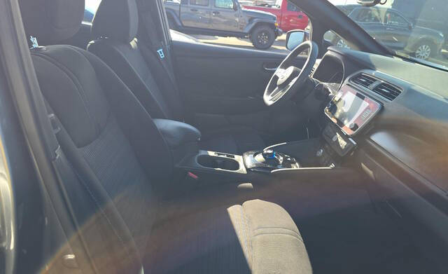 2023 Nissan LEAF SV PLUS