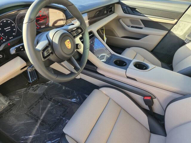 2025 Porsche Taycan GTS