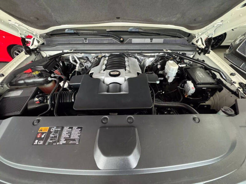 2015 Cadillac Escalade Luxury