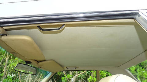 1989 Mercedes-Benz 560-Class 560 SL