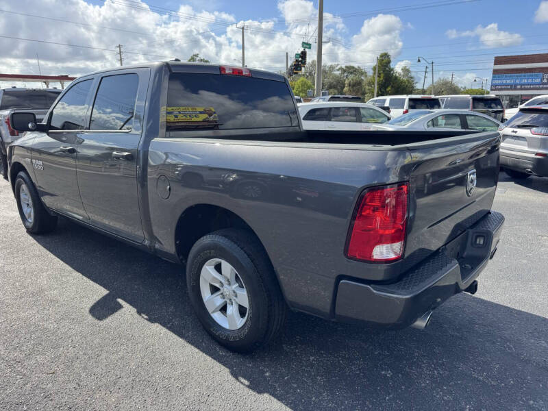 2017 RAM 1500 Express