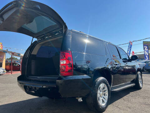 2012 Chevrolet Suburban LT