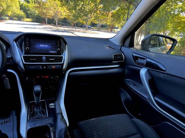 2020 Mitsubishi Eclipse Cross ES