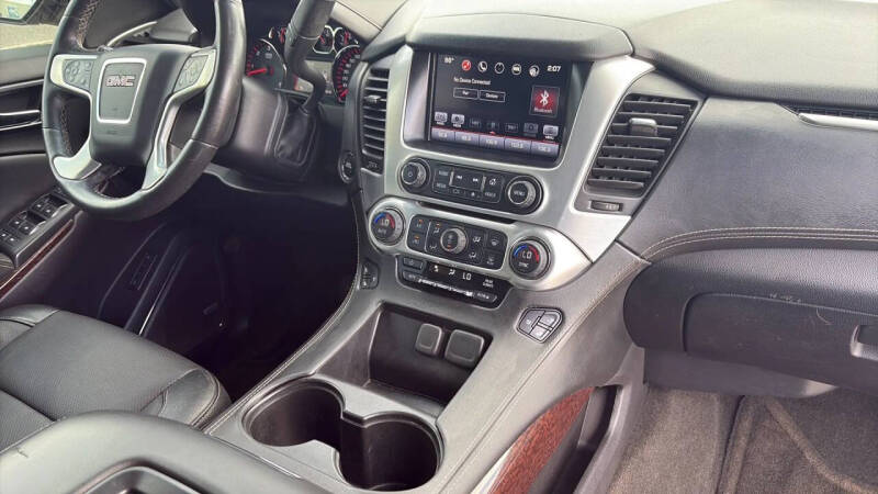 2016 GMC Yukon XL SLT