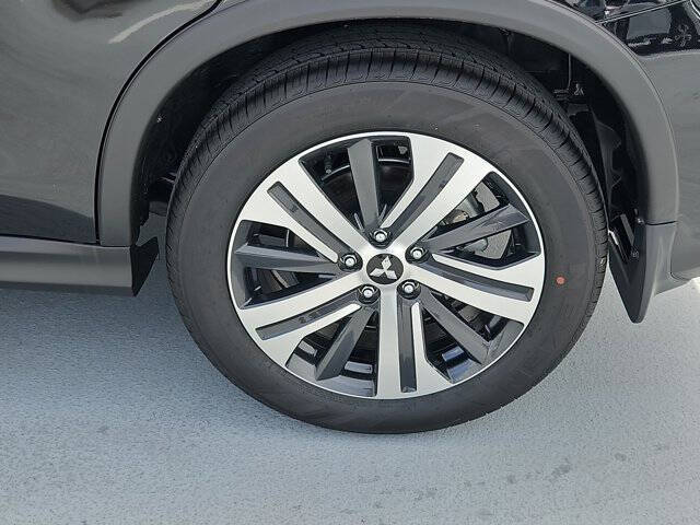 2025 Mitsubishi Outlander Sport ES