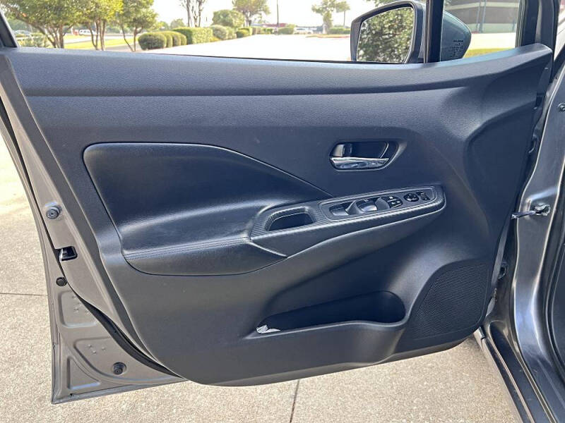 2020 Nissan Versa SV