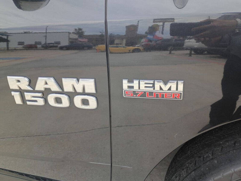 2015 RAM 1500 SLT