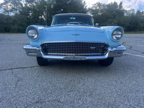 1957 Ford Thunderbird