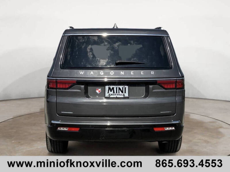 2022 Jeep Wagoneer Series III