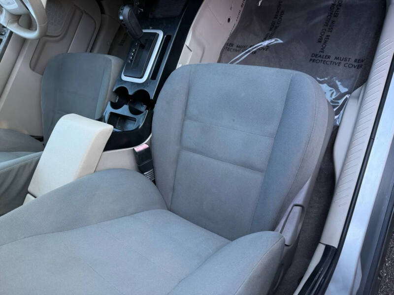 2011 Ford Escape XLS