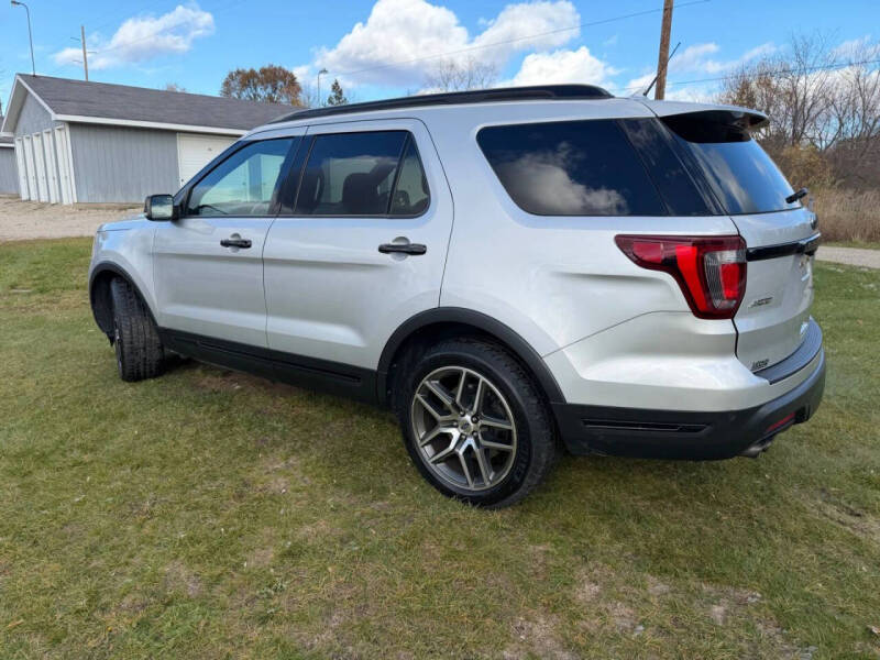 2019 Ford Explorer Sport