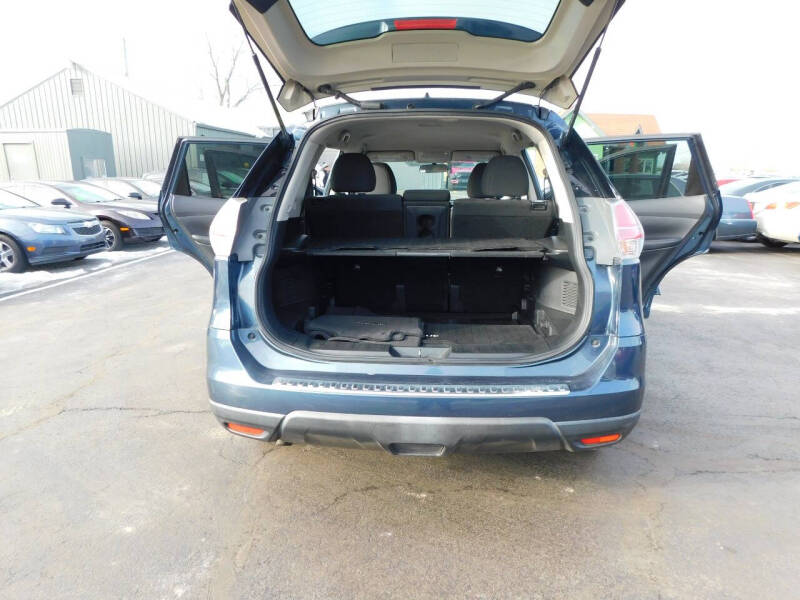 2016 Nissan Rogue SV