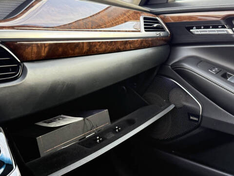 2018 Genesis G90 5.0 Ultimate