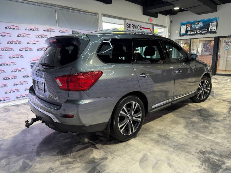 2020 Nissan Pathfinder Platinum