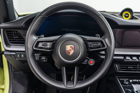 2025 Porsche 911 Carrera