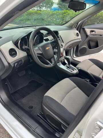 2014 Chevrolet Cruze LS Auto