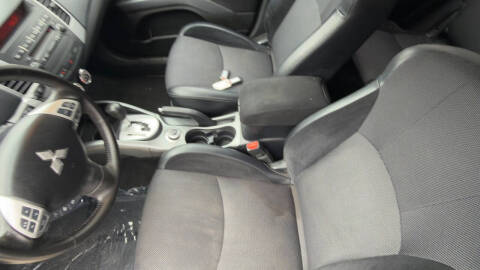 2013 Mitsubishi Outlander SE