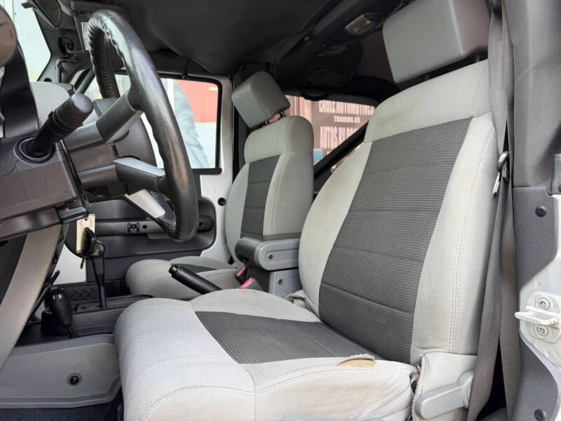 2010 Jeep Wrangler Sahara