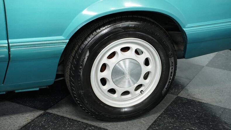 1992 Ford Mustang LX