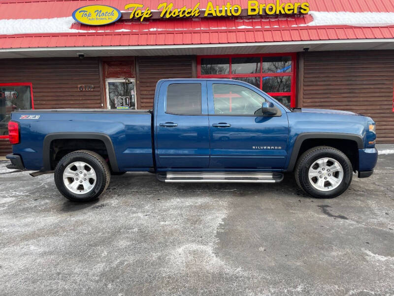 2017 Chevrolet Silverado 1500 LT's photo