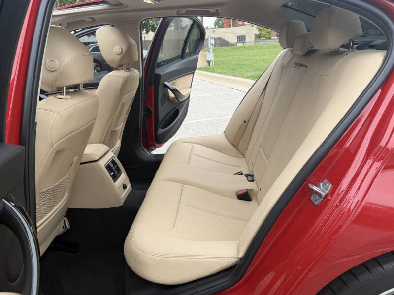 2018 BMW 3 Series 320i