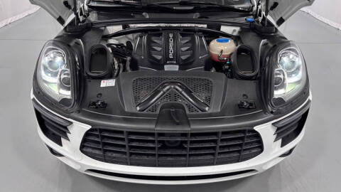2017 Porsche Macan S