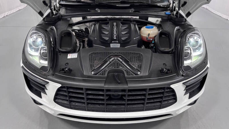 2017 Porsche Macan S