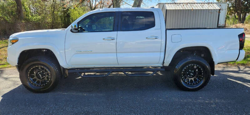 2017 Toyota Tacoma for sale at R & D Auto Sales Inc. in Lexington NC