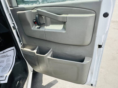 2016 Chevrolet Express 2500