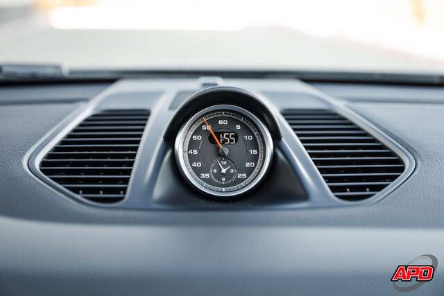 2017 Porsche 911 Carrera