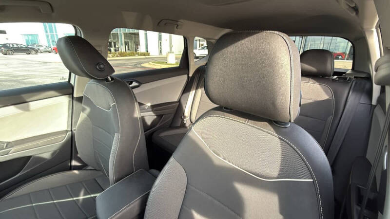 2024 Volkswagen Taos SE 4Motion