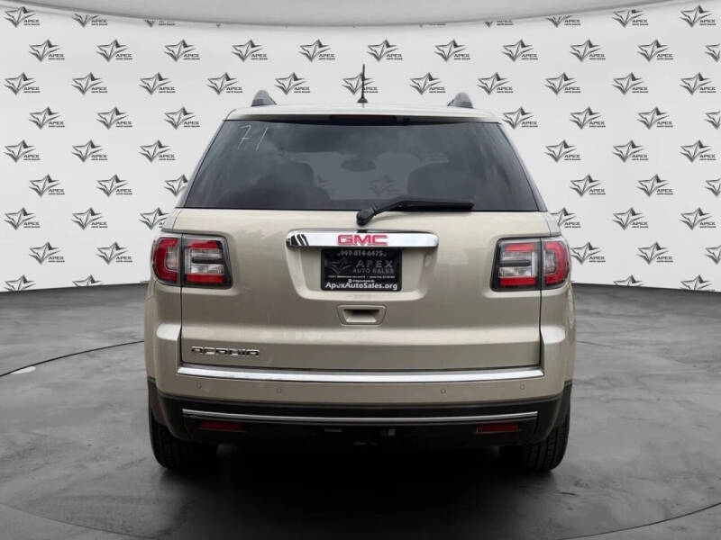 2015 GMC Acadia SLE-1