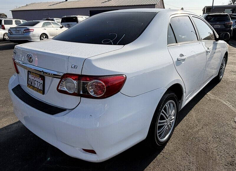 2012 Toyota Corolla LE