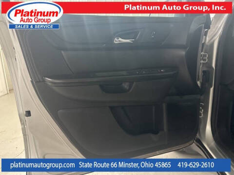 2017 Chevrolet Traverse LT