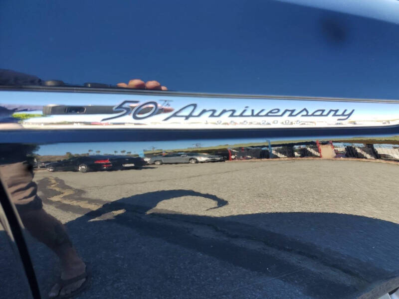 2005 Ford Thunderbird Deluxe