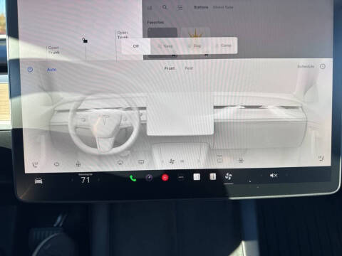 2025 Tesla Model Y Long Range