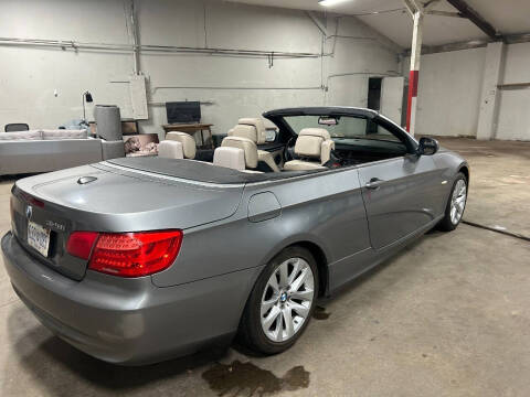 2011 BMW 3 Series 328i