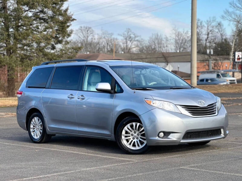 2011 Toyota Sienna