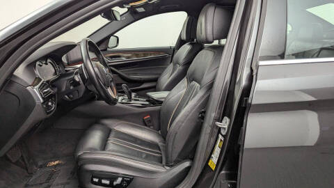 2019 BMW 5 Series 540i