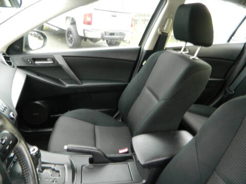 2013 Mazda MAZDA3 i Touring