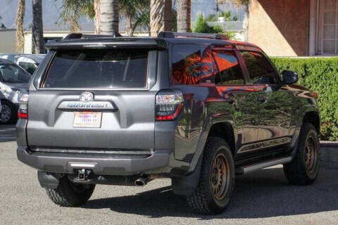 2022 Toyota 4Runner SR5